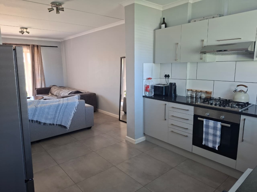 To Let 2 Bedroom Property for Rent in Burgundy Estate Western Cape
